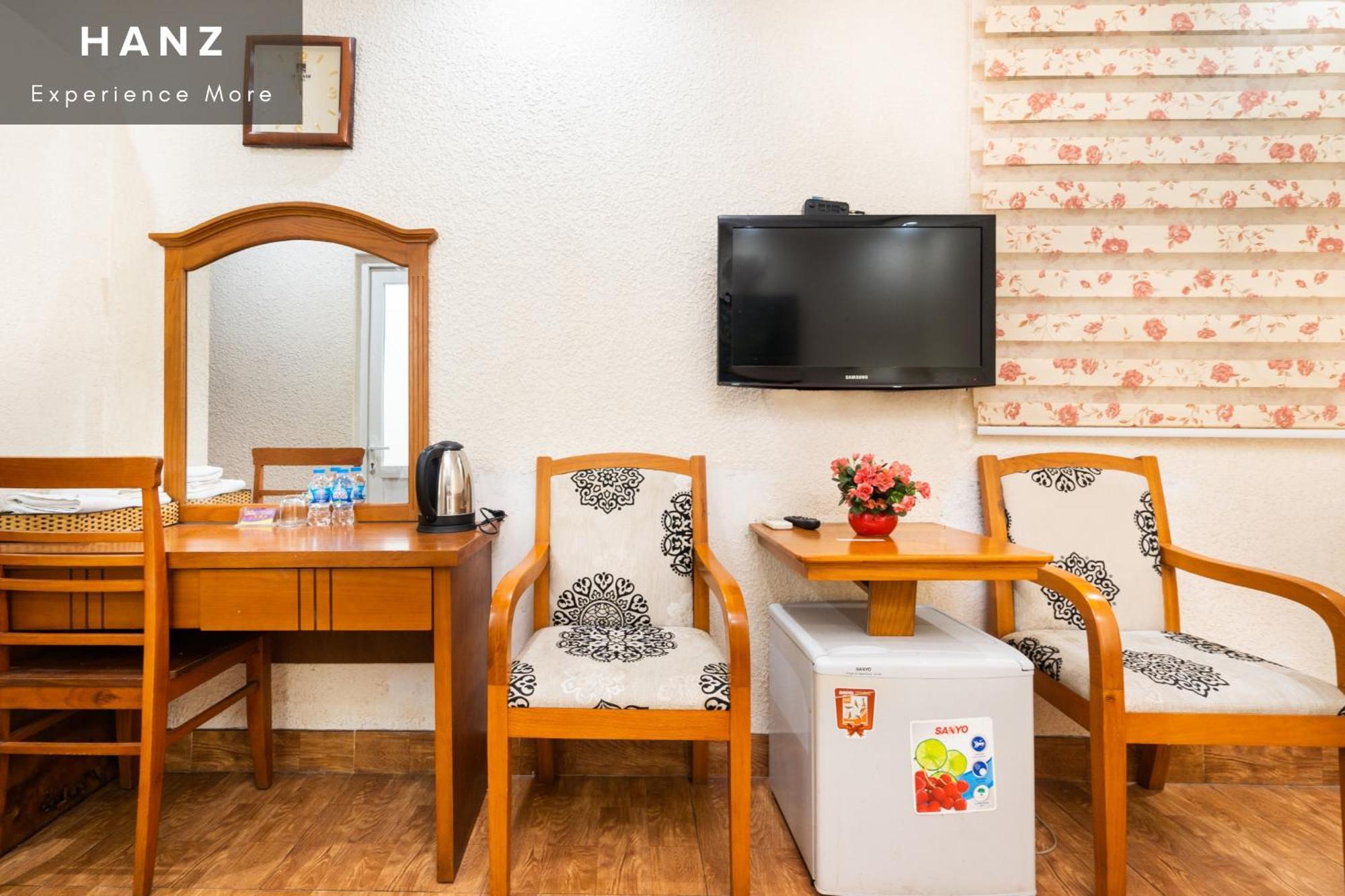 Hanz Queen Airport Saigon Khách sạn